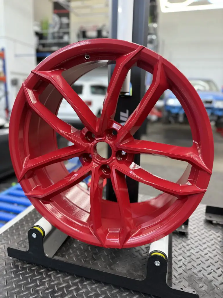 Rubinrot Pulverbeschichtung